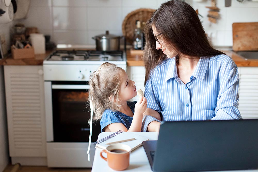 Mother in the home office